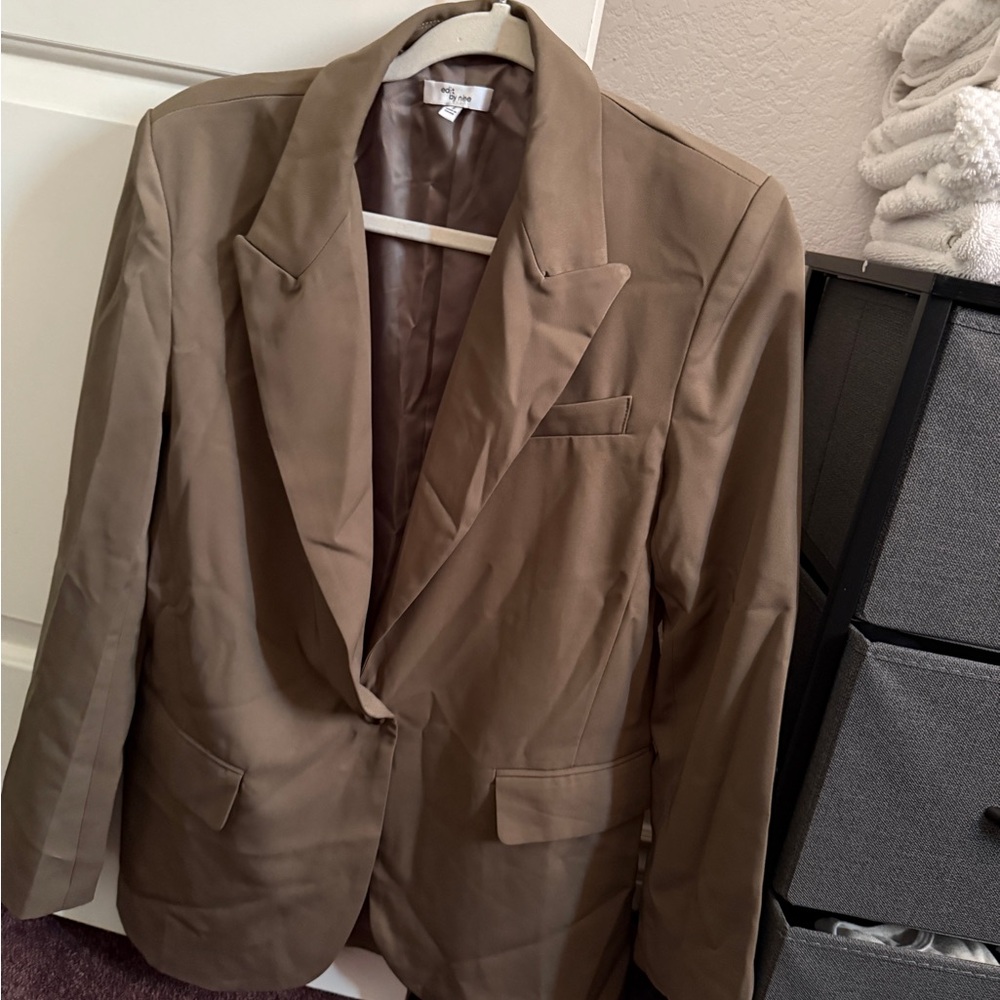 Women’s Blazer